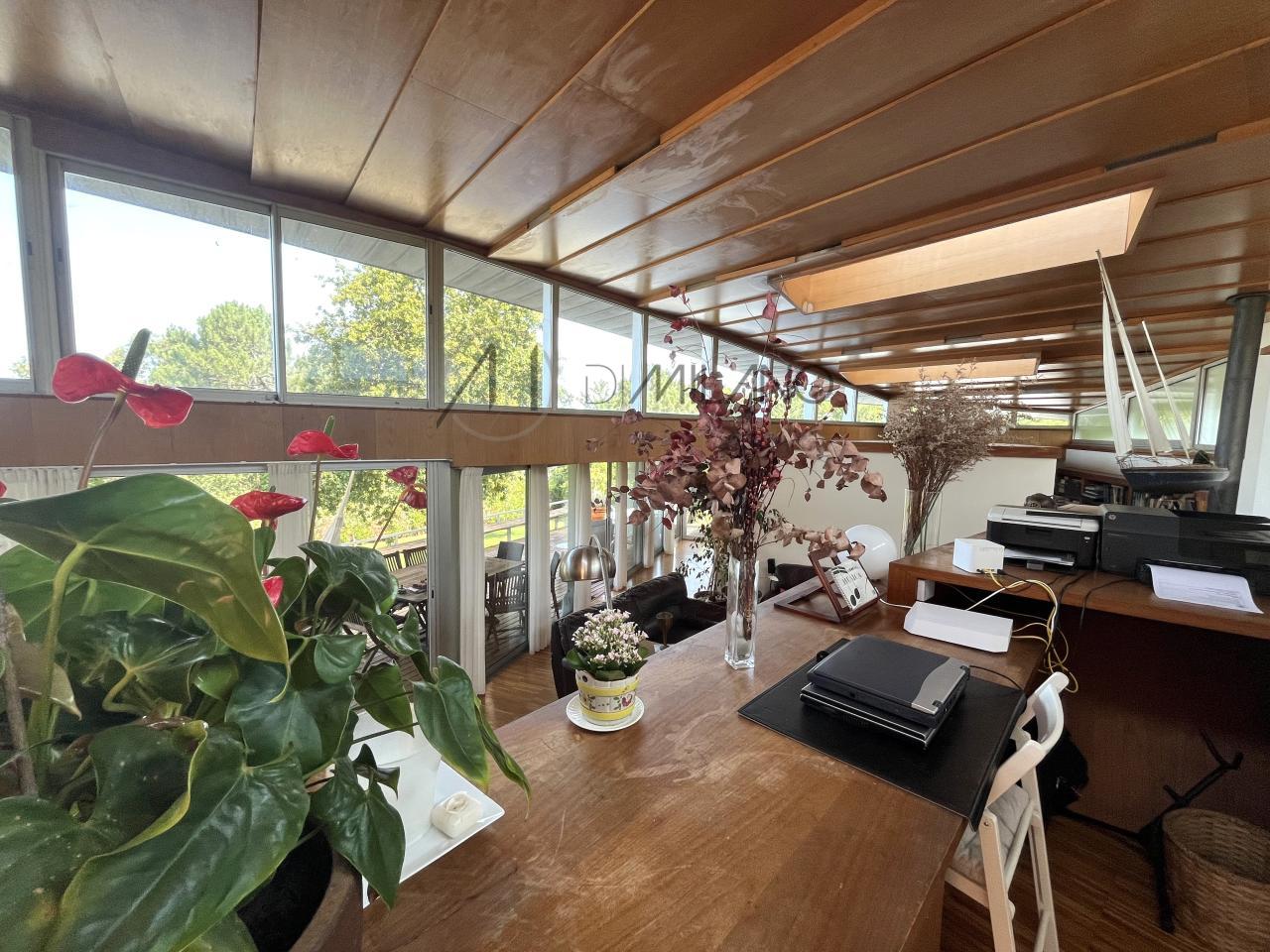 Exclusiva casa de diseño con vistas inmejorables en Nigrán