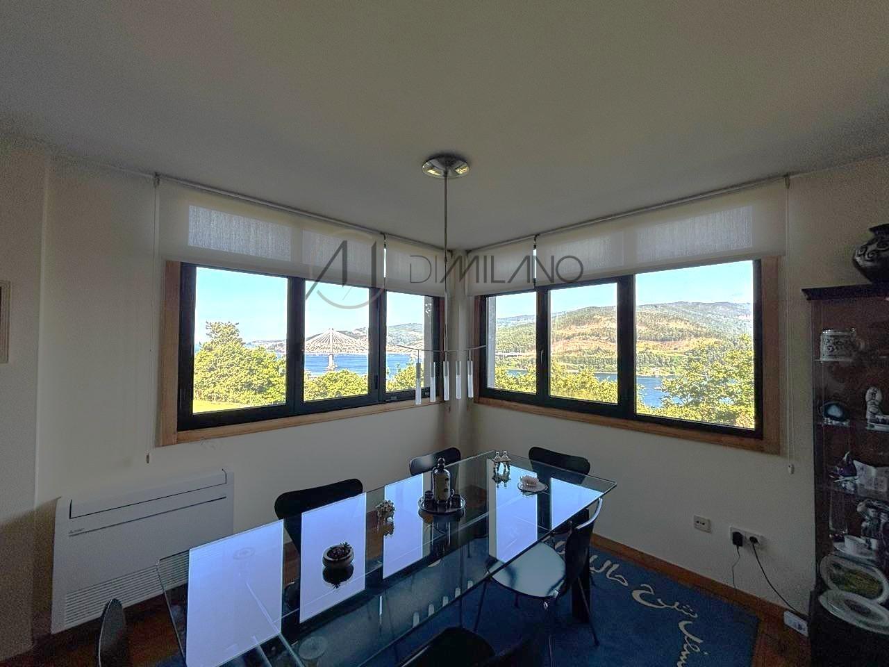 Casa de planta baja con espectaculares vistas al mar