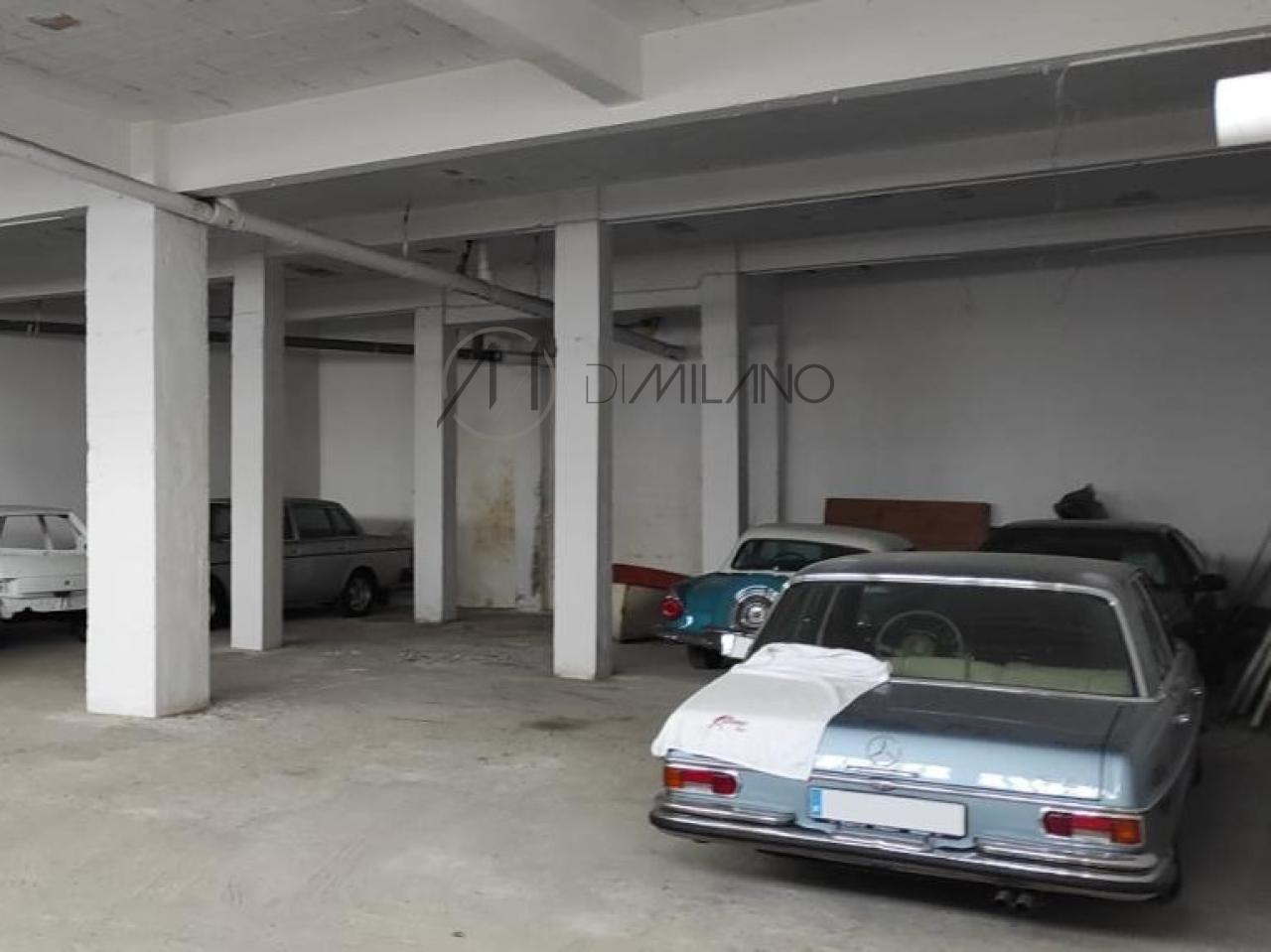 Amplio garaje de 1.074 m2 en la calle Tomás Alonso, en Vigo