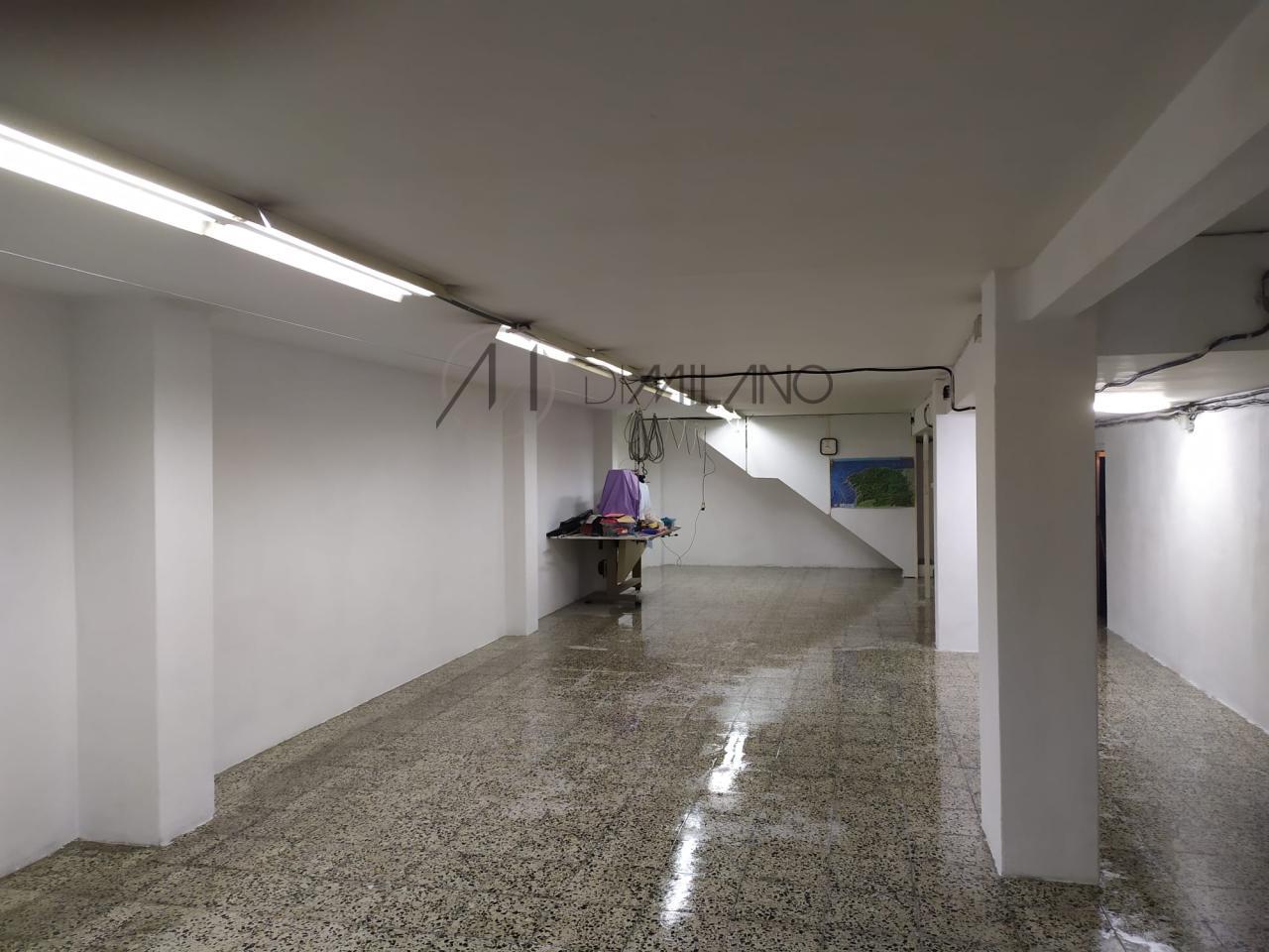 Local comercial próximo al Hospital de Fstima