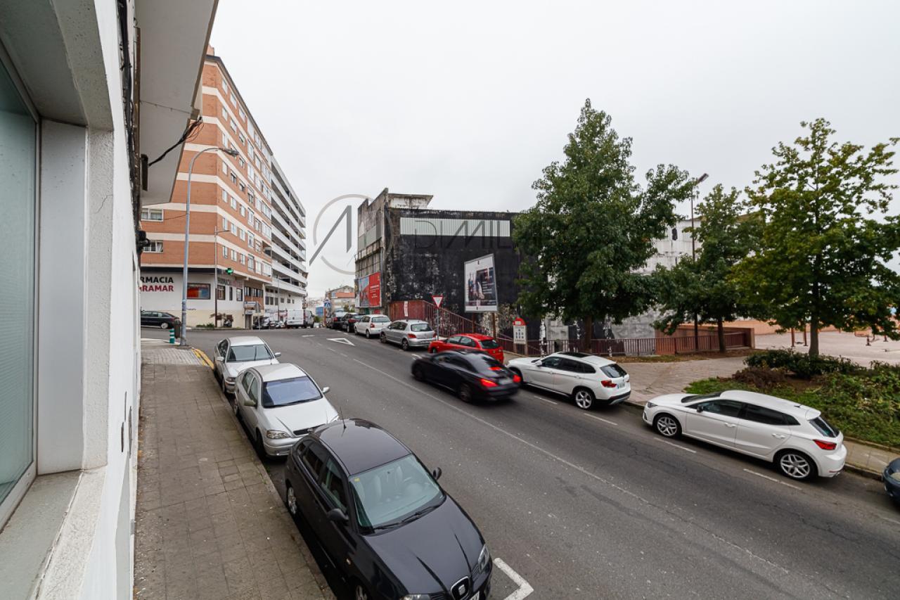 Rentabiliza tu inversión con este amplio y céntrico local con 17 plazas de garaje en pleno centro de Vigo