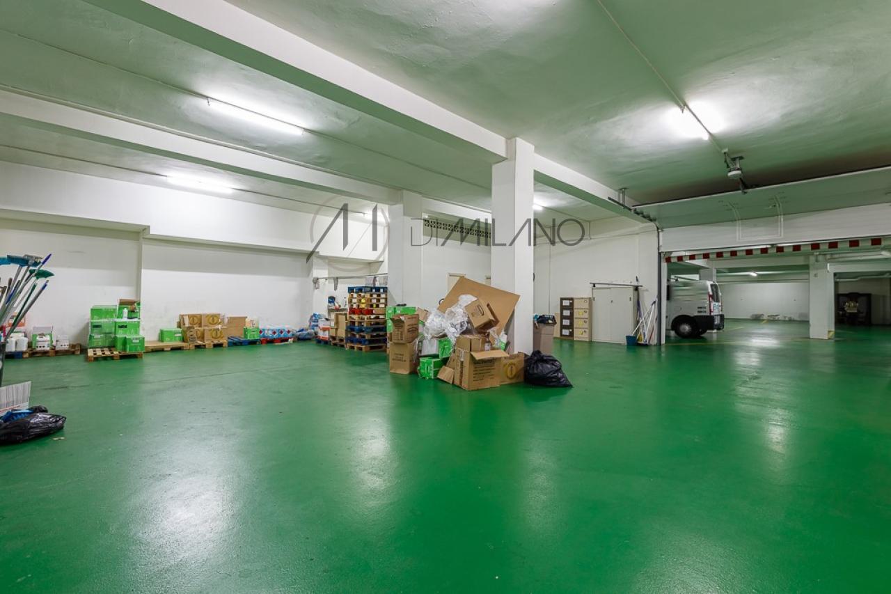 Rentabiliza tu inversión con este amplio y céntrico local con 17 plazas de garaje en pleno centro de Vigo