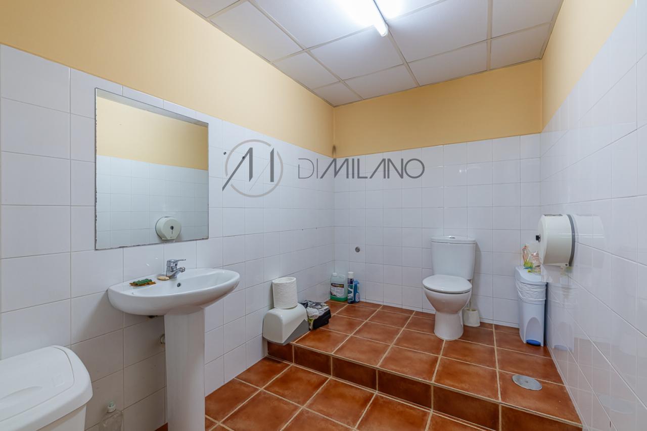 Rentabiliza tu inversión con este amplio y céntrico local con 17 plazas de garaje en pleno centro de Vigo