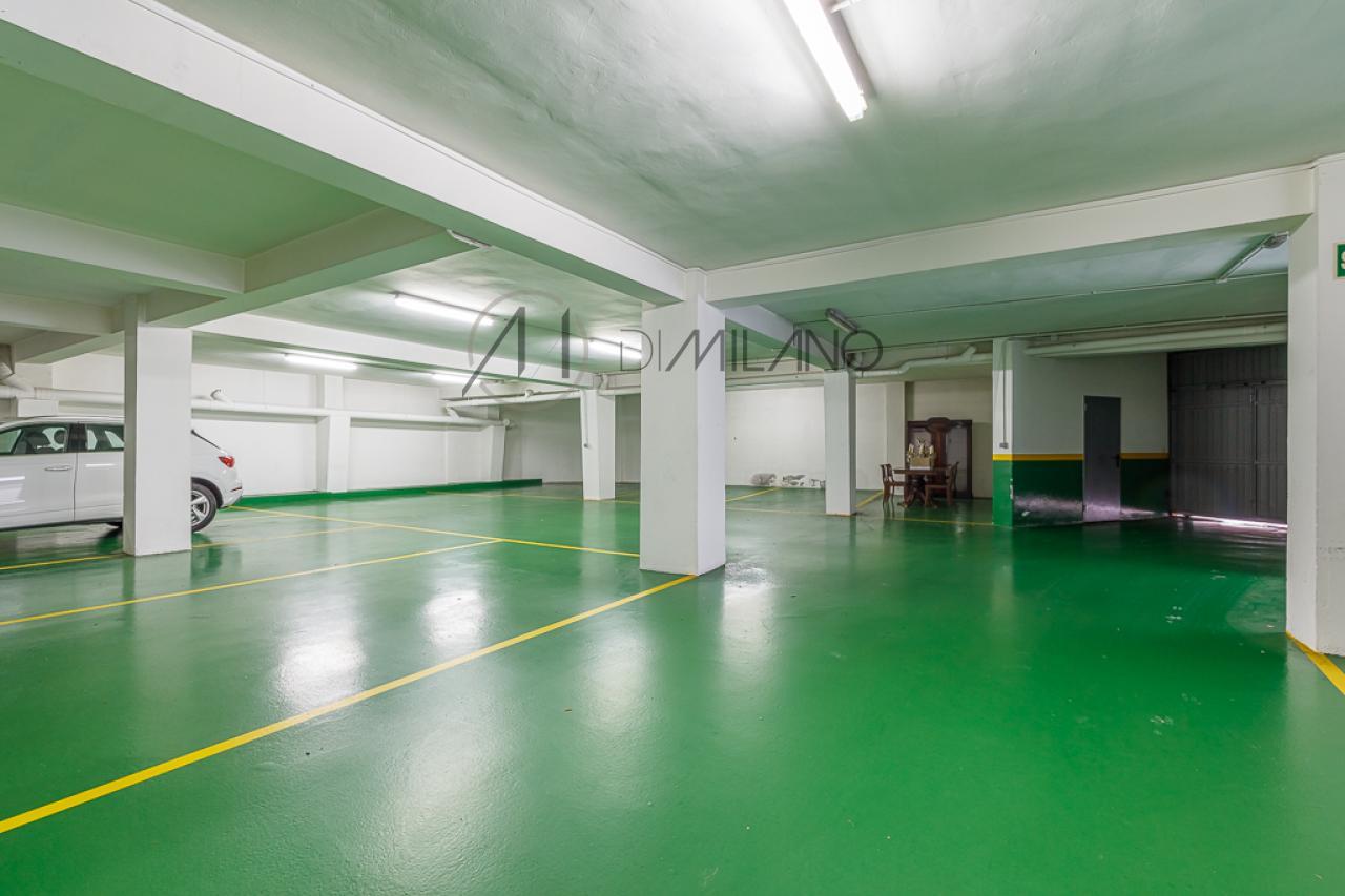 Rentabiliza tu inversión con este amplio y céntrico local con 17 plazas de garaje en pleno centro de Vigo