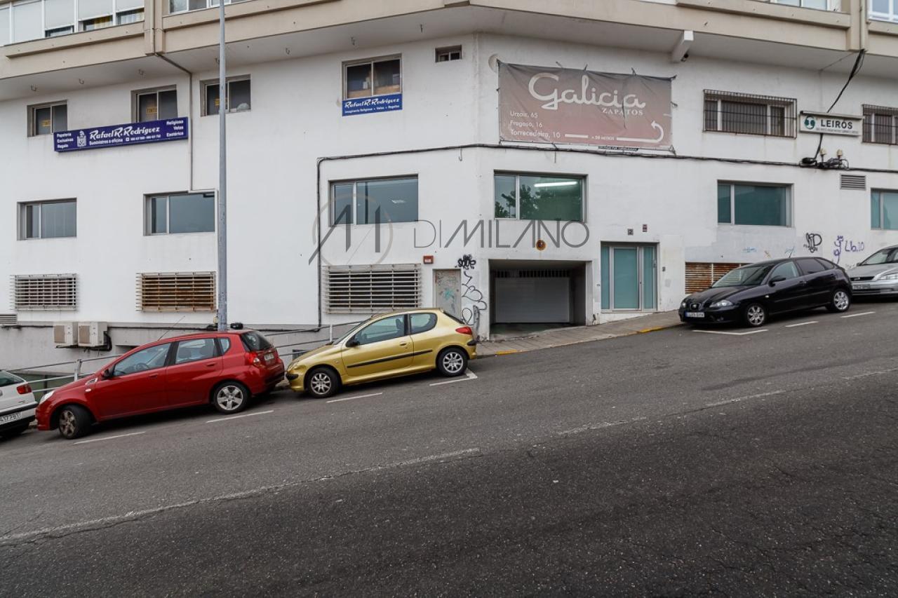 Rentabiliza tu inversión con este amplio y céntrico local con 17 plazas de garaje en pleno centro de Vigo