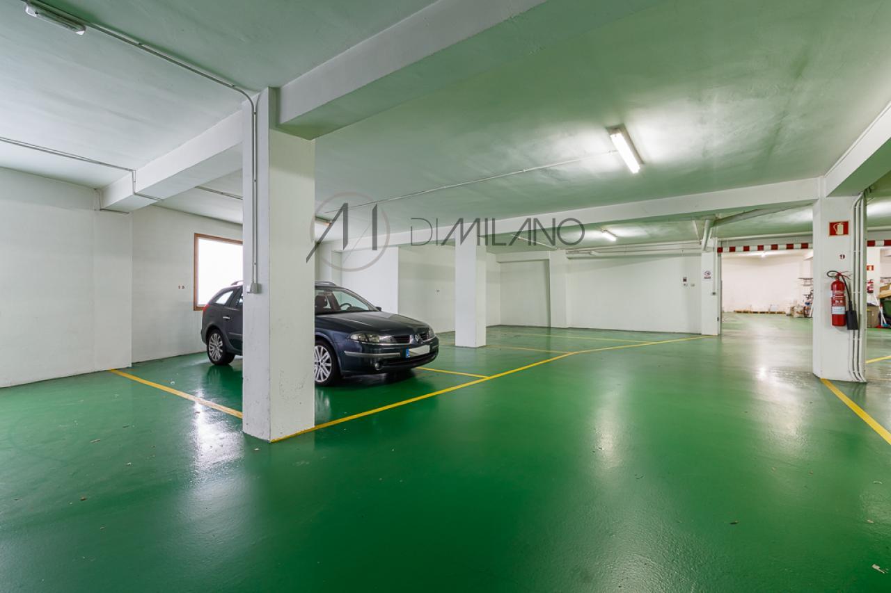 Rentabiliza tu inversión con este amplio y céntrico local con 17 plazas de garaje en pleno centro de Vigo