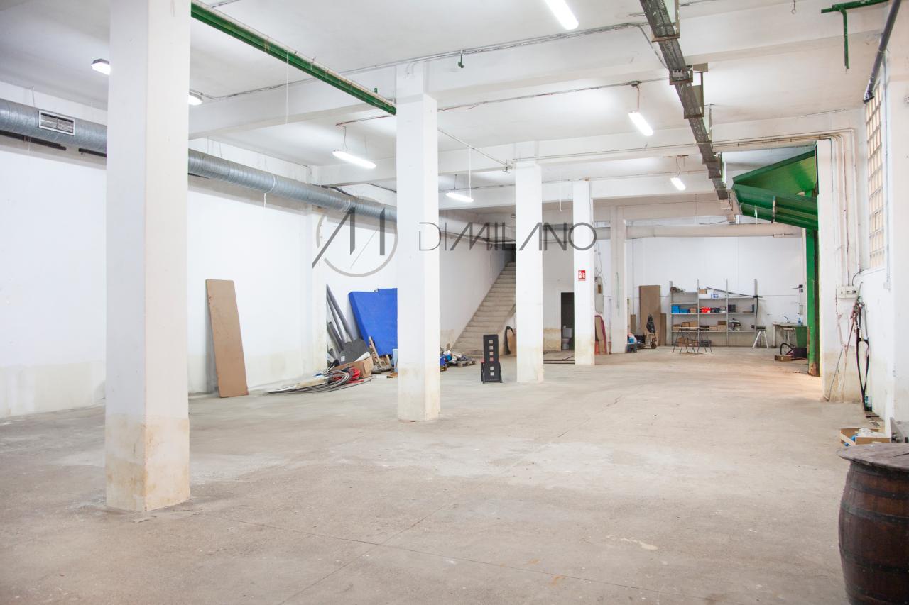 Nave industrial en Bouzas (Vigo)