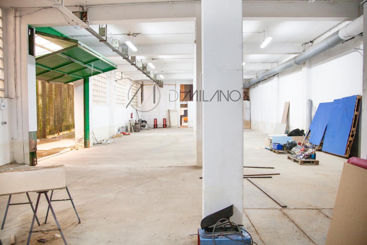 Nave industrial en Bouzas (Vigo)