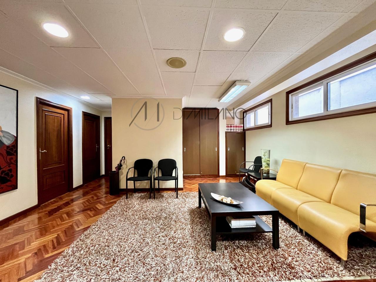 Venta de Despacho Profesional en el Corazón de Vigo