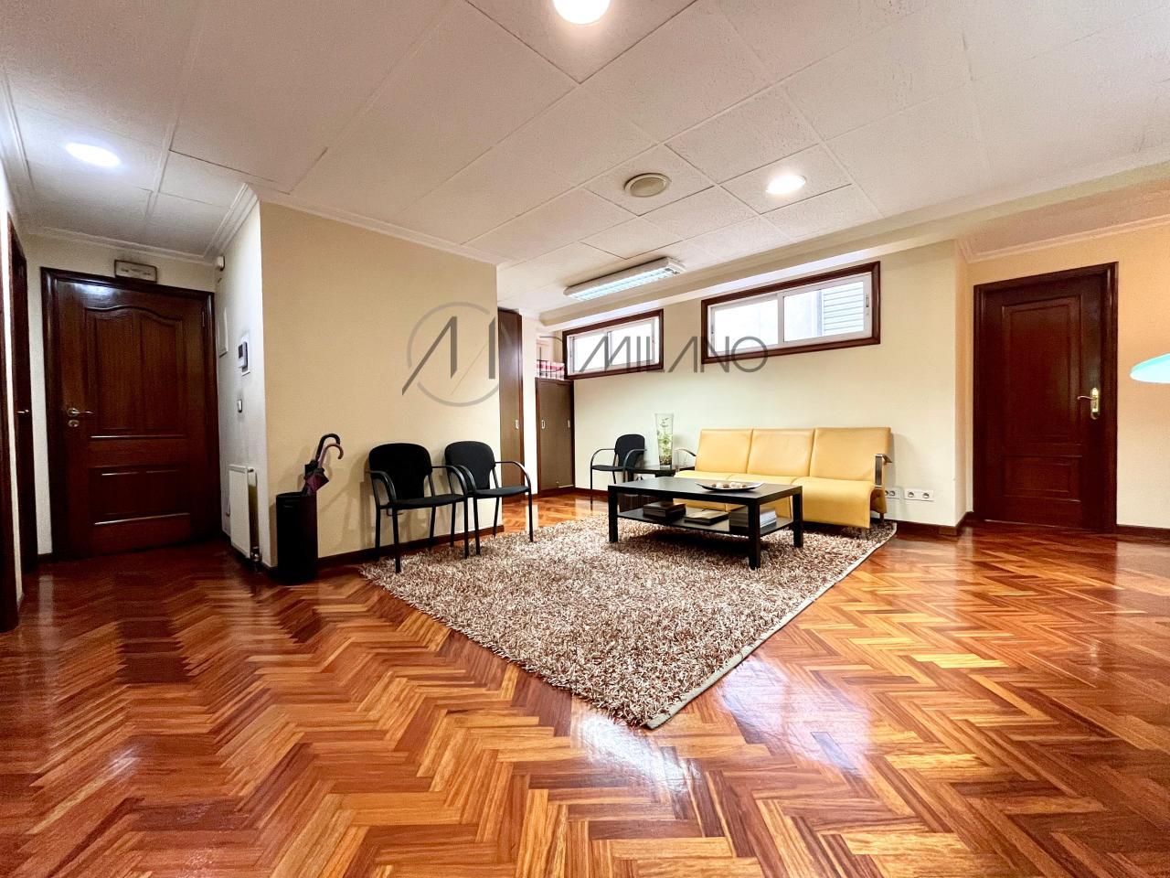 Venta de Despacho Profesional en el Corazón de Vigo