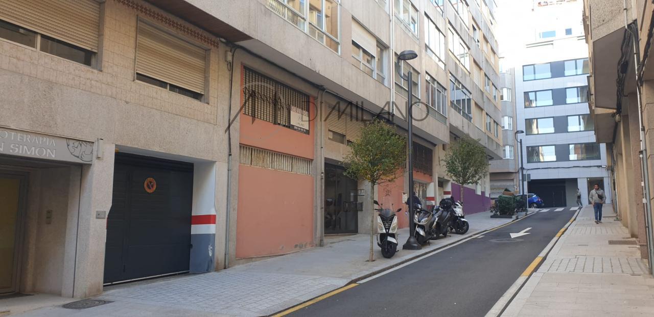 Local comercial próximo al Hospital de Fstima