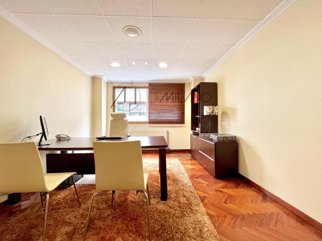 Venta de Despacho Profesional en el Corazón de Vigo
