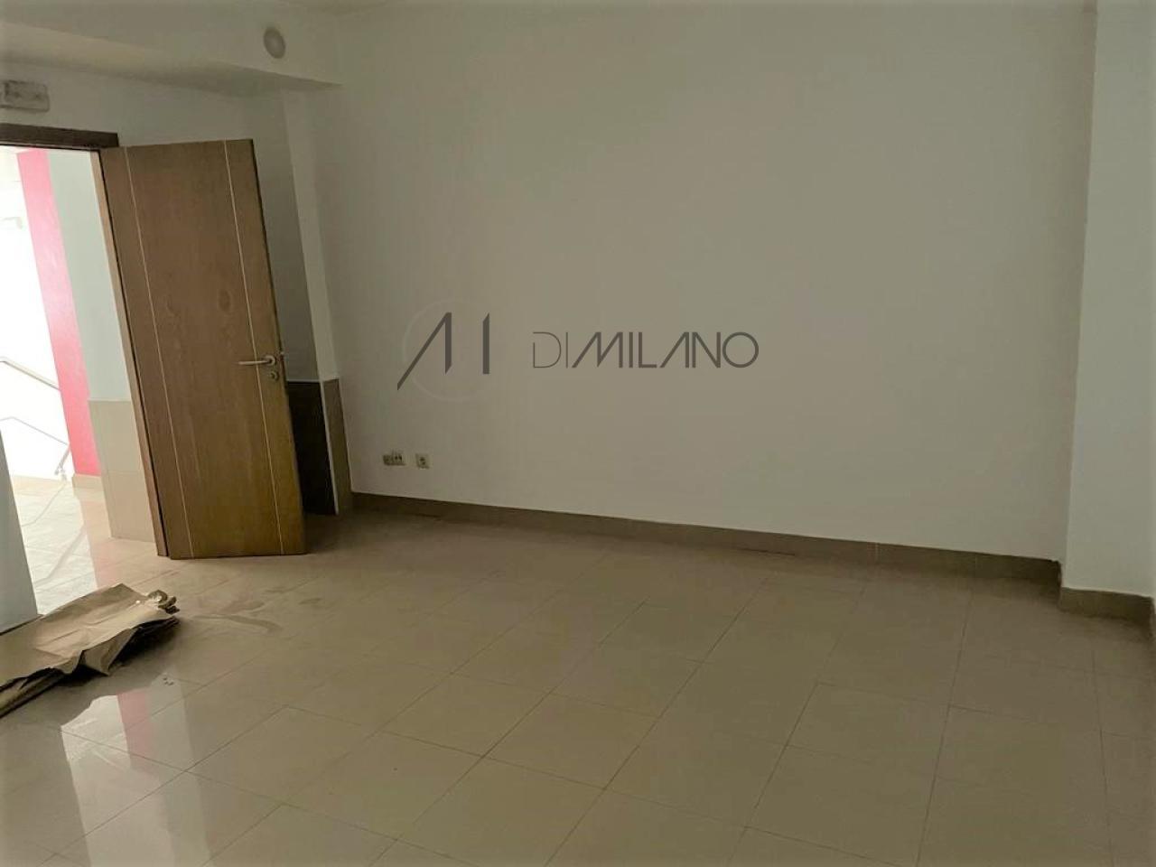Local comercial en Sanjurjo Badía, Vigo
