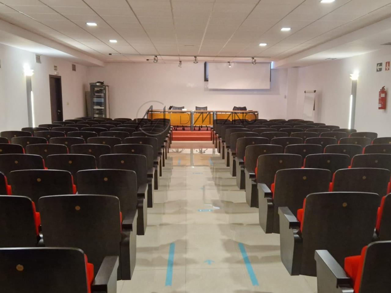 Local Comercial Industrial en Alquiler o Venta