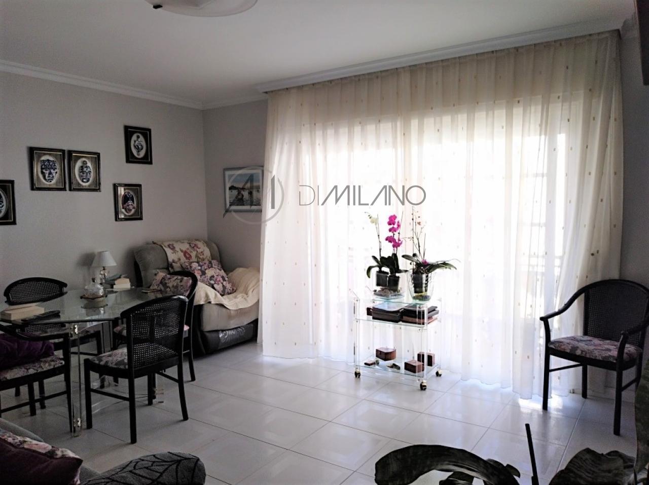 Piso de 3 habitaciones con garaje, a pocos metros del paseo marítimo de Panxón, Nigrán