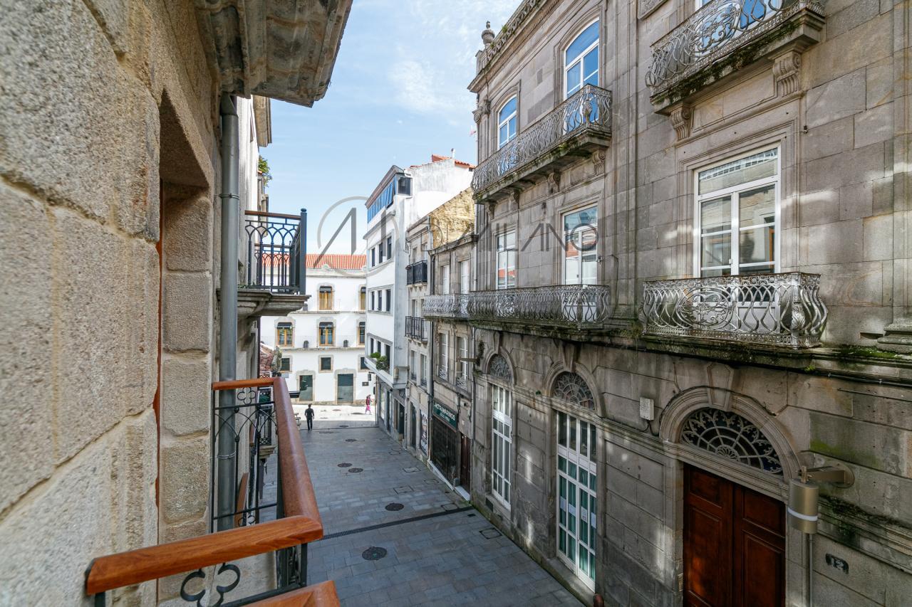 Descubre este magnífico piso en el centro histórico y financiero de la ciudad Vigo