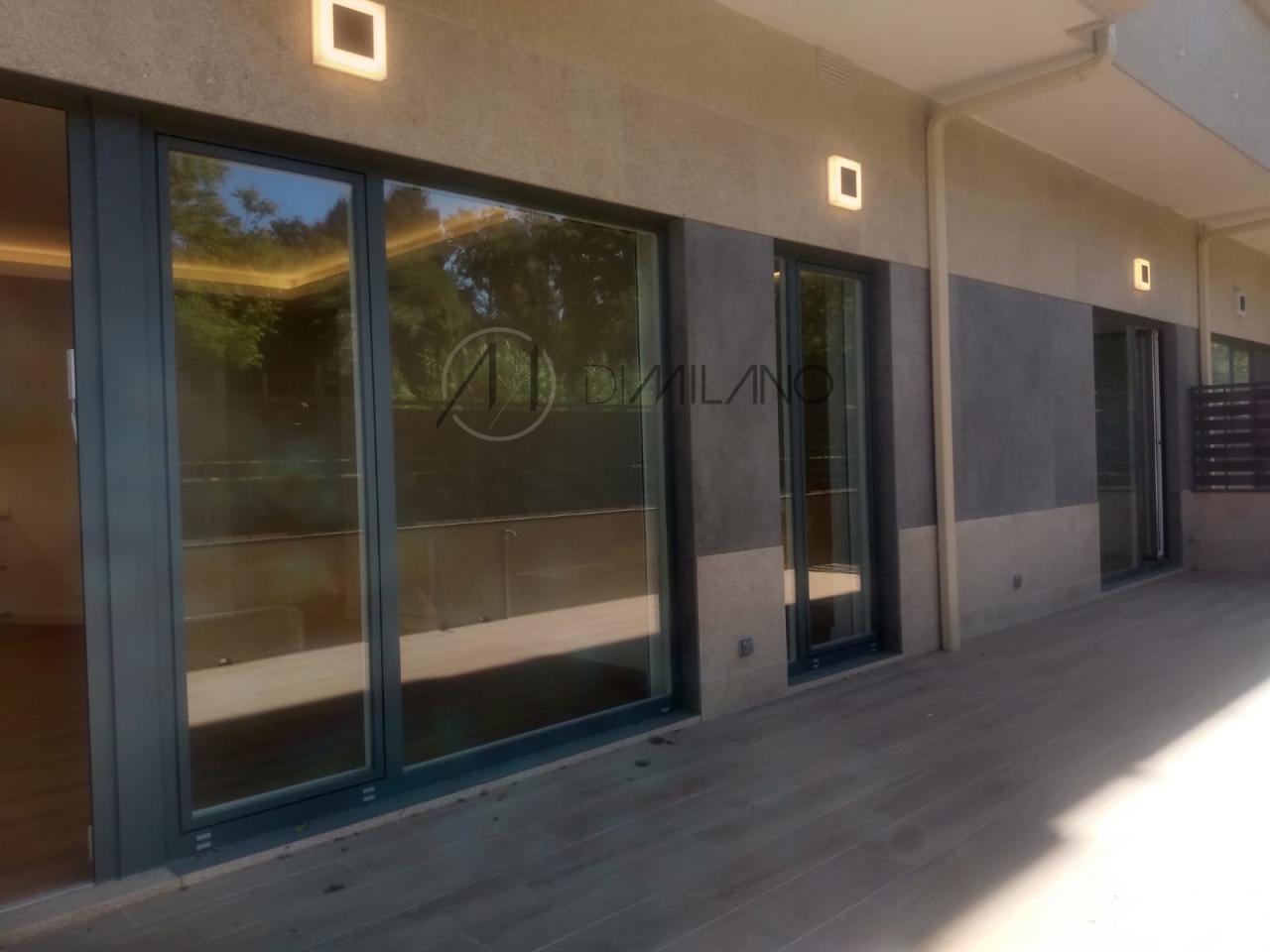 Piso con Terraza en Planta Baja en Sanxenxo