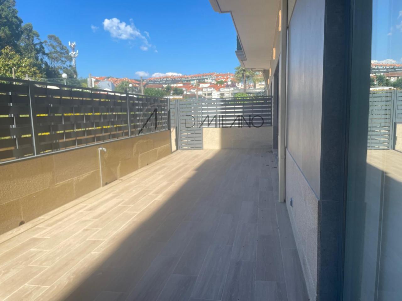 Piso con Terraza en Planta Baja en Sanxenxo
