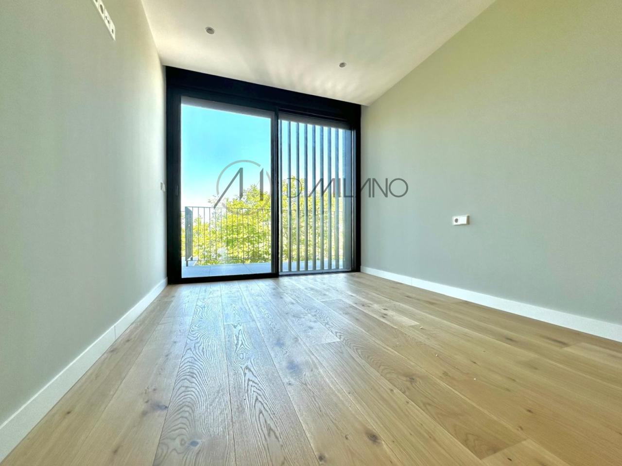 Estrena exclusivo a pie de playa en Canido, Vigo