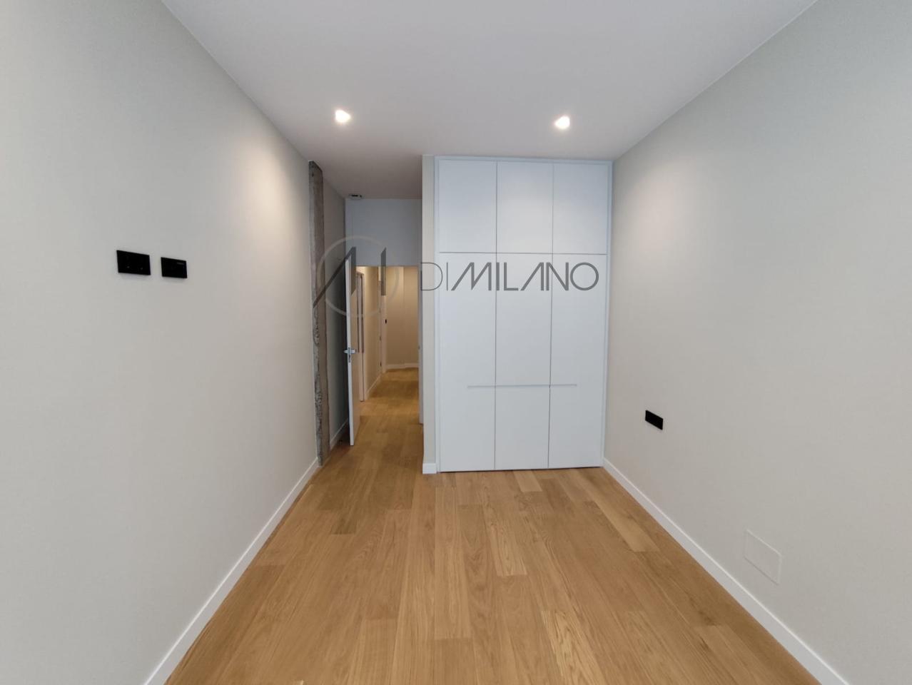 Exclusivo piso a estrenar en edificio histórico en el centro de Vigo