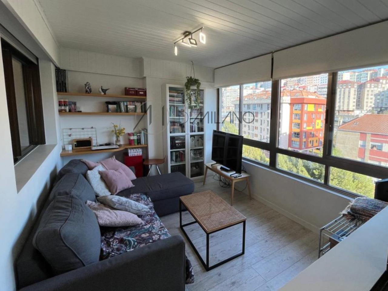 ¡Descubre el hogar de tus sueños en Julia Minguillón, Vigo!