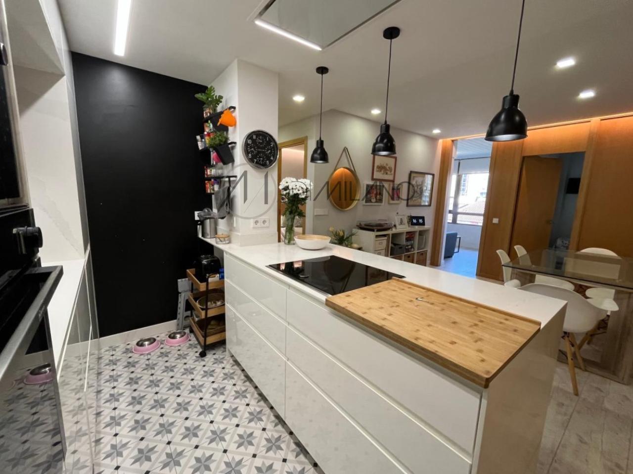 ¡Descubre el hogar de tus sueños en Julia Minguillón, Vigo!