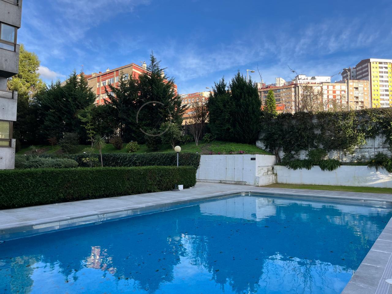 ¡Descubre el hogar de tus sueños en Julia Minguillón, Vigo!