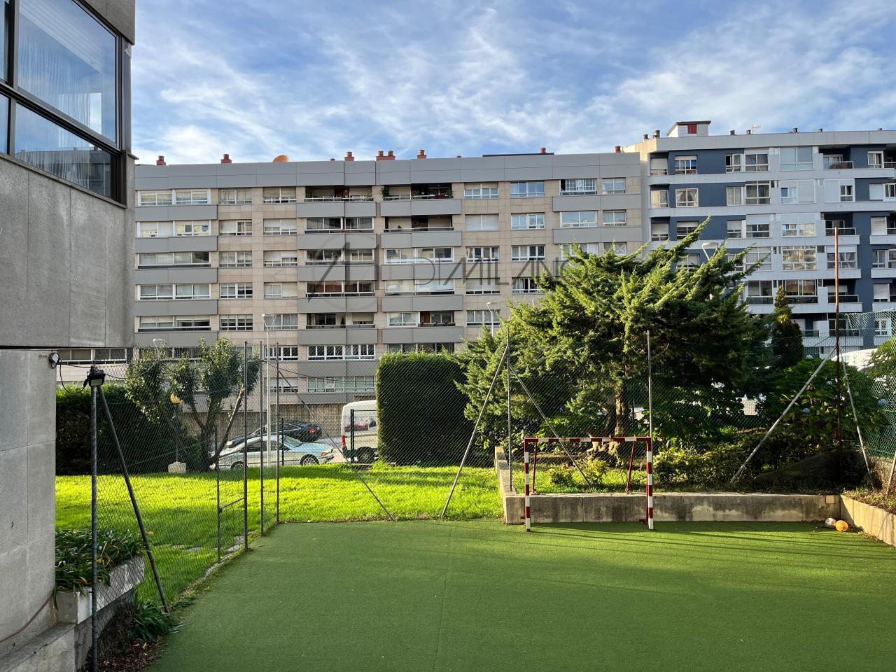 ¡Descubre el hogar de tus sueños en Julia Minguillón, Vigo!