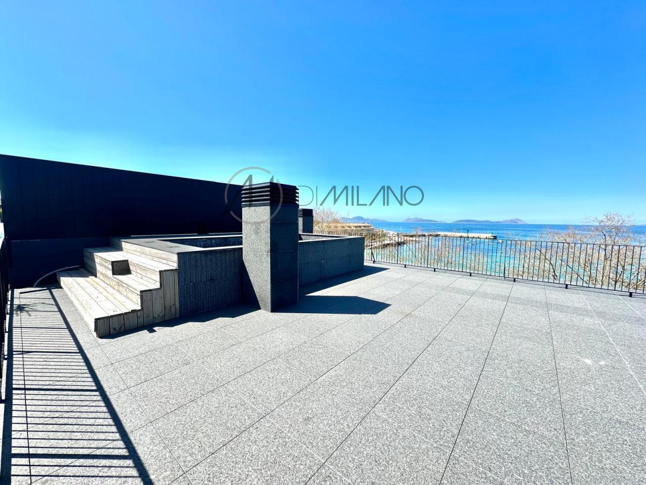 Estrena exclusivo ático con piscina a pie de playa en Canido, Vigo
