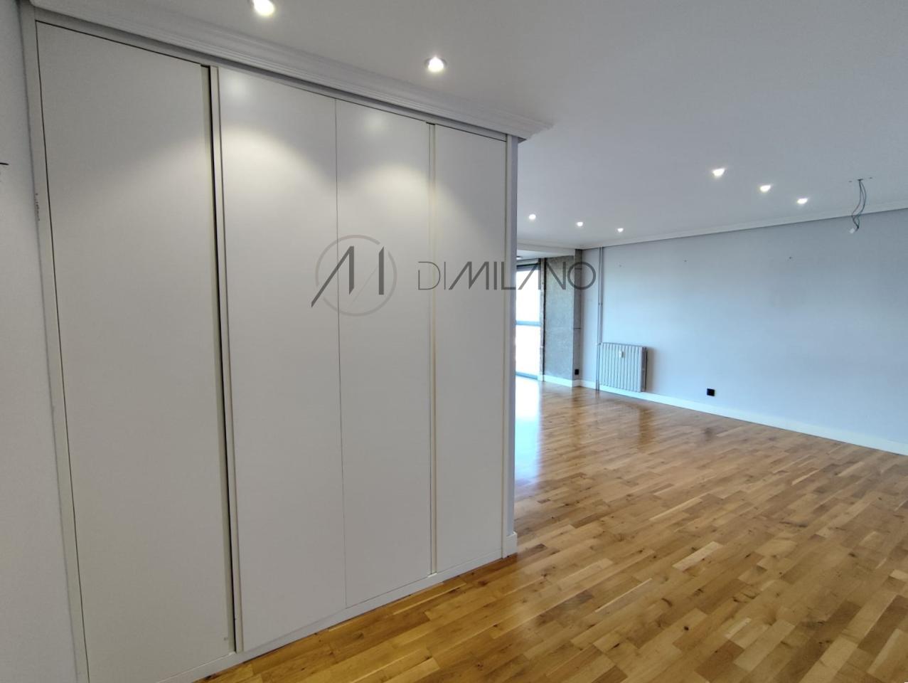 Exclusivo piso en venta en el centro de Vigo.