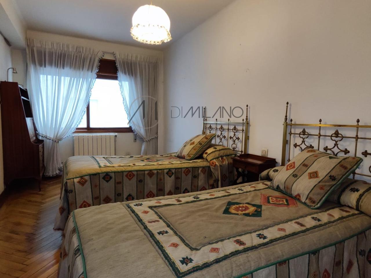 Piso a la venta en Rúa Aragón, Teis