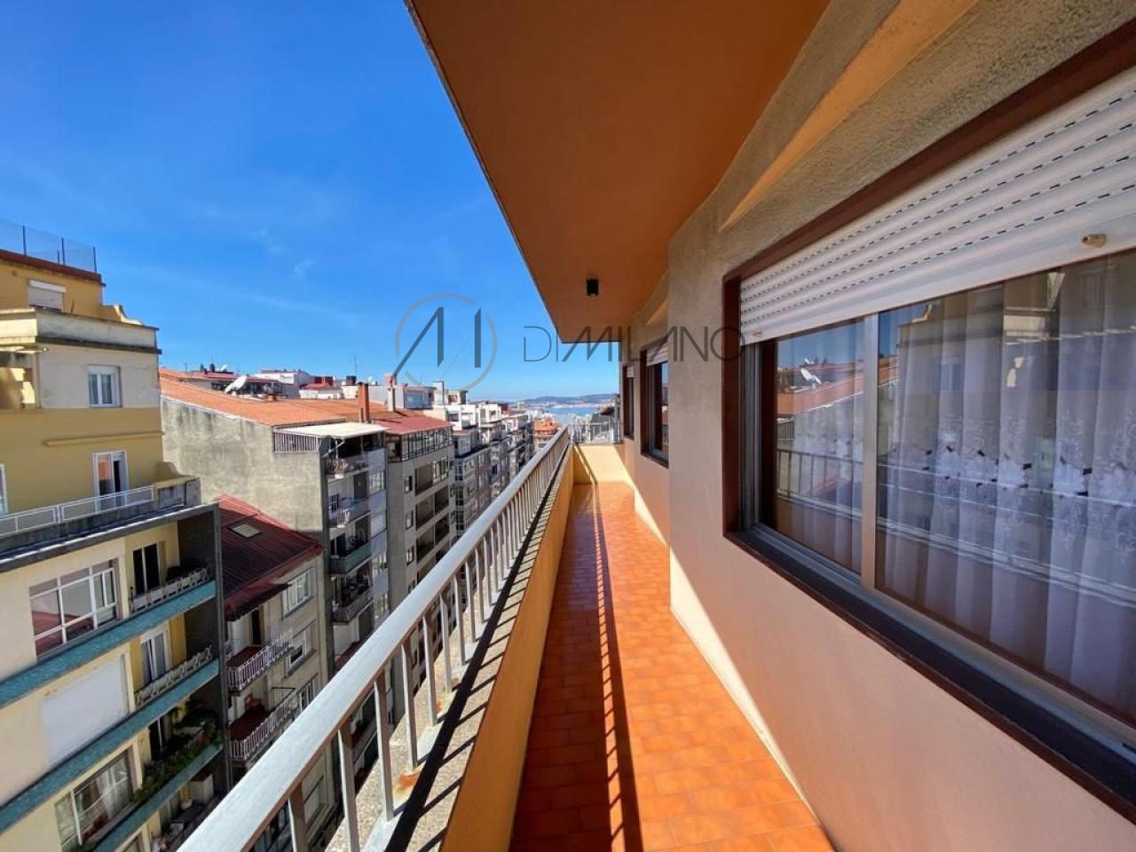 Piso amueblado de alquiler de 4 habitaciones en Urzaiz