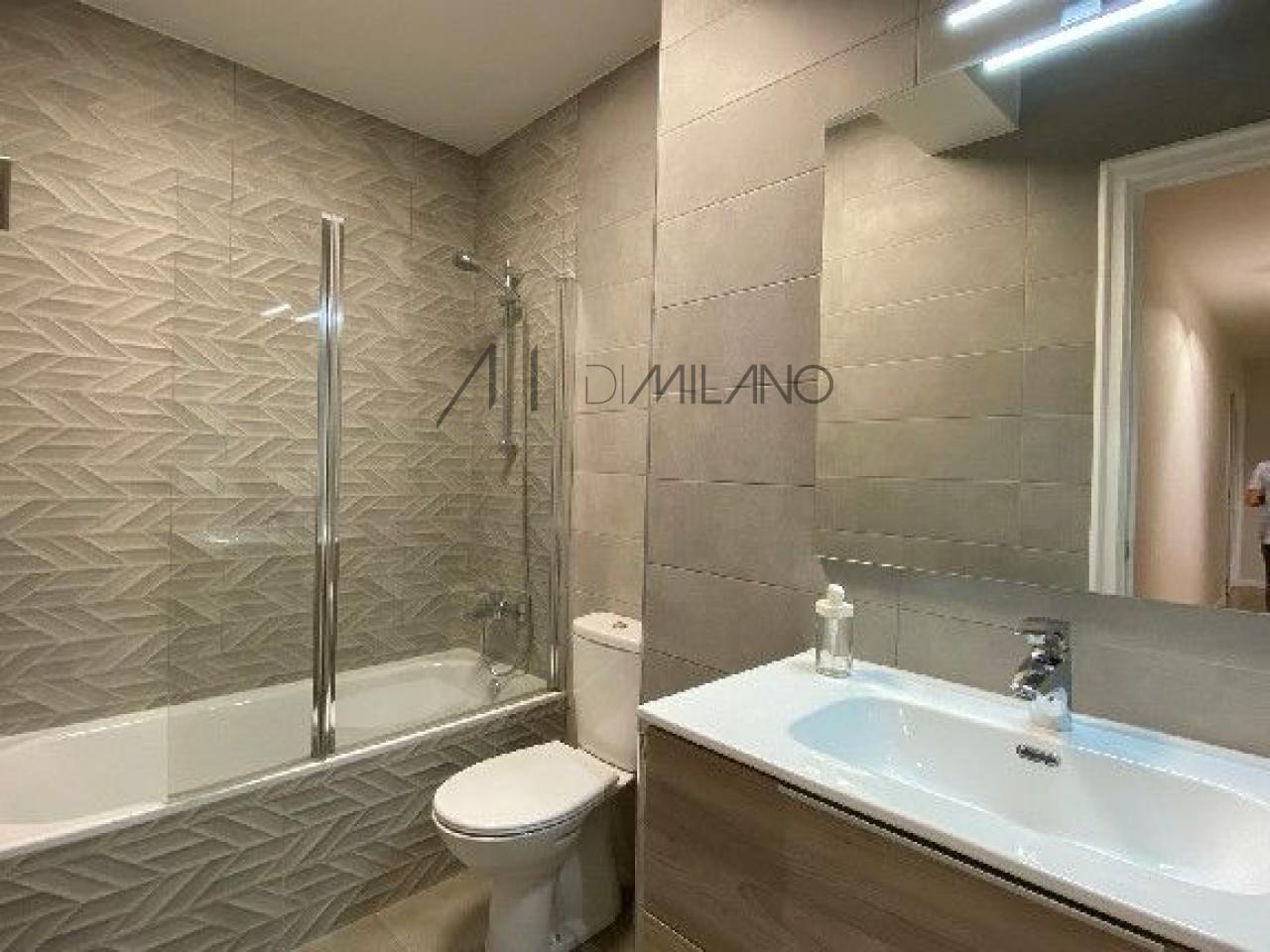Piso amueblado de alquiler de 4 habitaciones en Urzaiz
