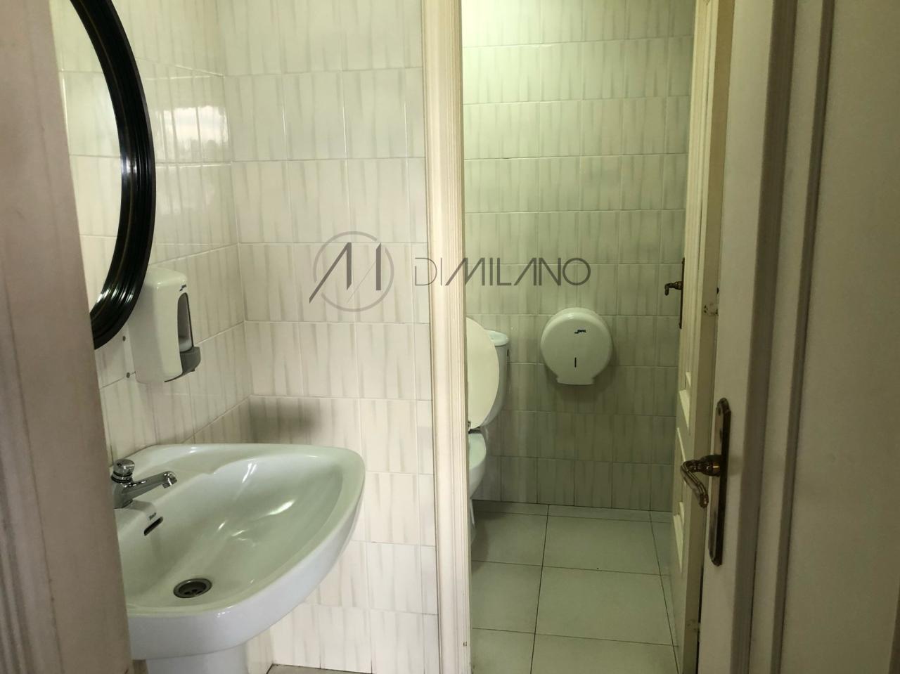 Vivienda con negocio de cafetería en Meira (Moaña): Un lugar con encanto y potencial.