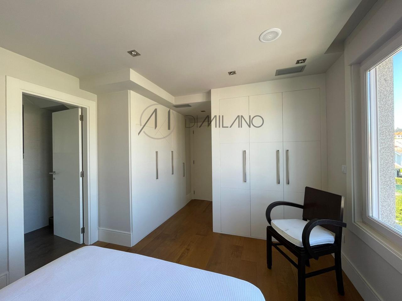 Dúplex amueblado con terraza estrenar para veranear en Panxón (Nigrán)