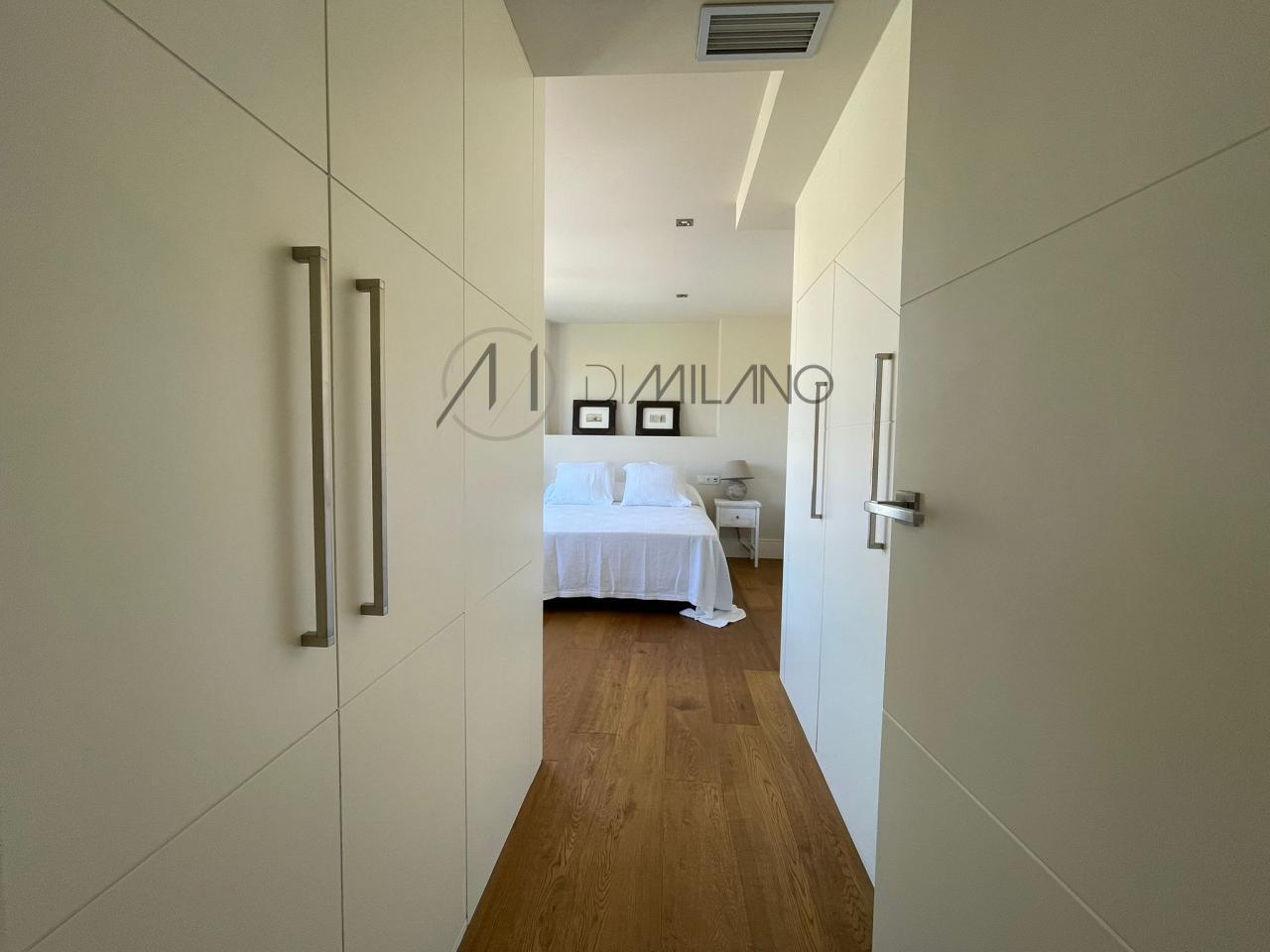 Dúplex amueblado con terraza estrenar para veranear en Panxón (Nigrán)