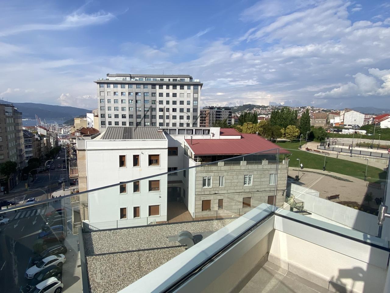 Exclusivo duplex  con 3 terrazas y vistas a la ría de Vigo