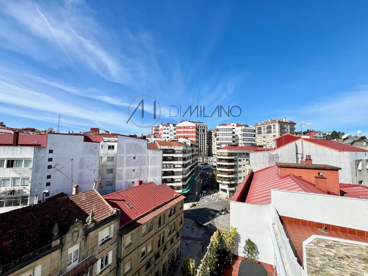 Luminoso Ático con Gran Terraza en Pleno Corazón de la Ciudad de Vigo