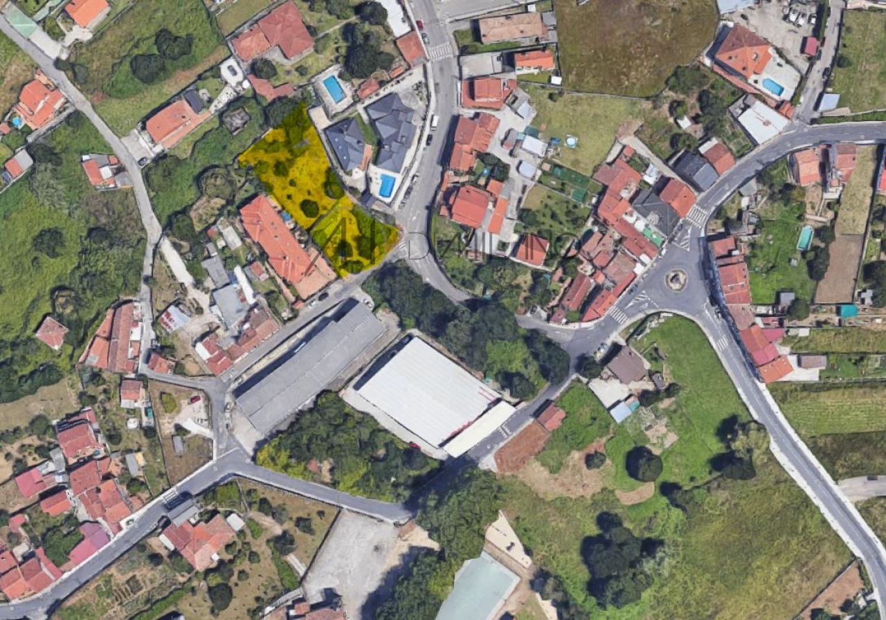 Terreno edificable de 1717m2 en Sardoma, Vigo