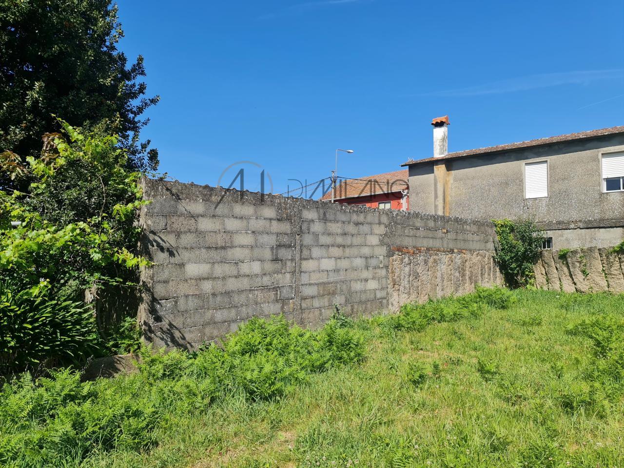 Venta de terreno en el núcleo urbano de Bembrive - Vigo