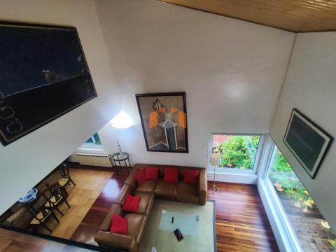 C000196 Venta de casa con piscina y terraza en Baiona Población
