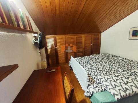 C000196 Venta de casa con piscina y terraza en Baiona Población