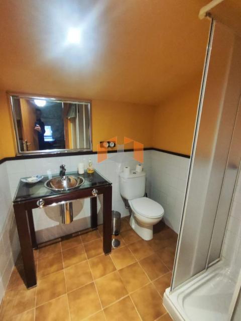 C000196 Venta de casa con piscina y terraza en Baiona Población