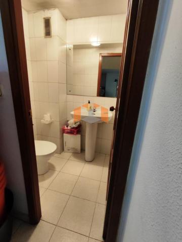 L000109 Venta de local en O Castro (Vigo)