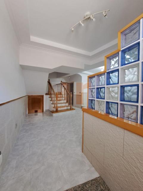 C000676 Venta de casa en Meira (Moaña)
