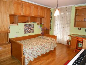 P004139 Venta de piso con terraza en Casco Antiguo (León)