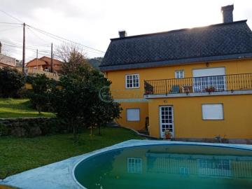 C070166 Venta de casas/chalet con terraza en Cedeira (Redondela)