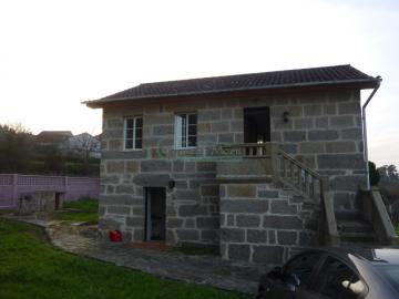 C070223 Venta de casas/chalet con terraza en Matamá (Vigo)