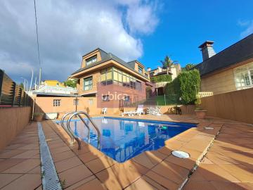 C005287 Venta de casas/chalet con piscina y terraza en Petelos (Mos)