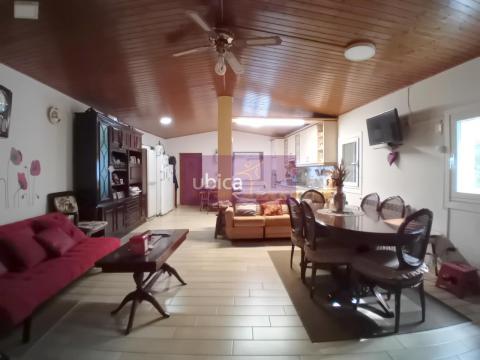 C005387 Venta de casa con terraza en Ponteareas Población